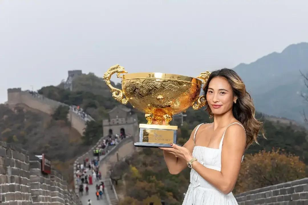 职业网球有多烧钱，郑钦文靠着多年重金投入打出成绩，才收获迪奥劳力士等顶级代言，奖
