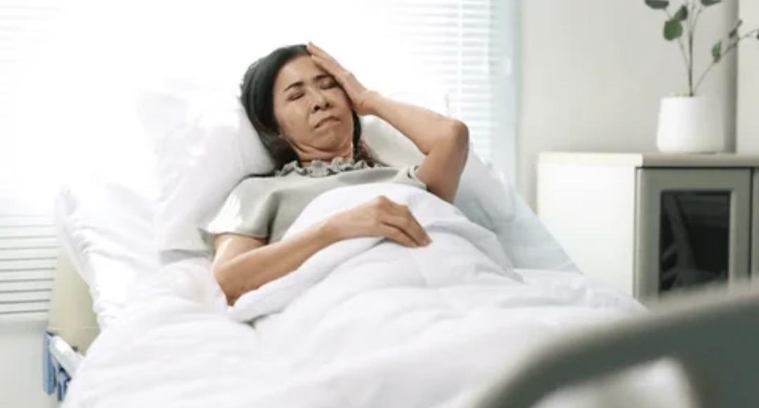 歹毒刻薄的人，会有怎样的结果?我认识一个人，年轻时说话口无遮拦，对邻居、同事做