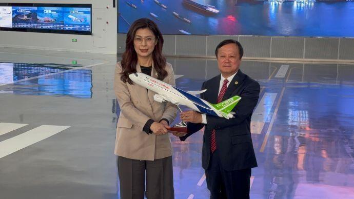 4月9日郑丽文在大陆三天吐露心声，称大陆的进步和建设，超乎了所有人的期待和想象。