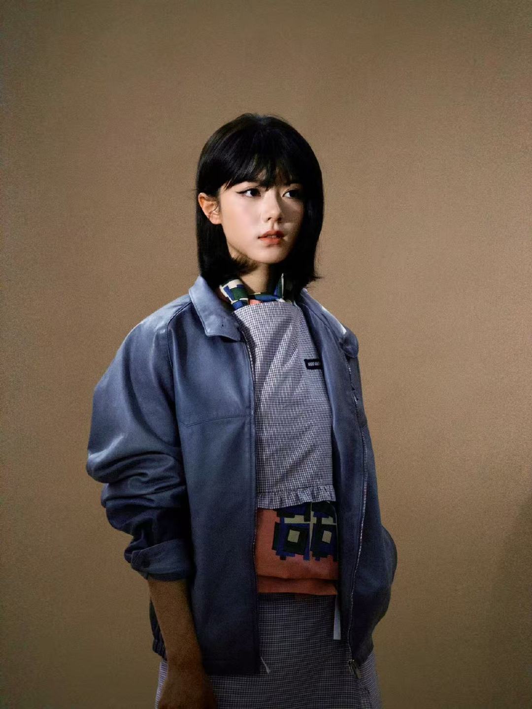 MiuMiu连续4天发了赵今麦赵今麦MiuMiu第四套赵今麦MiuMiu第四套来