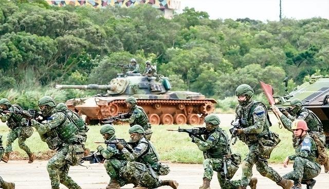 两岸统一后，要如何处置20万台军？台湾地区军队现有约20万人，主要包括陆军、