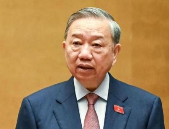 变脸比翻书还快！谁能想到，这边刚在北京拍着胸脯保证“我们的关系是头等优先”，转