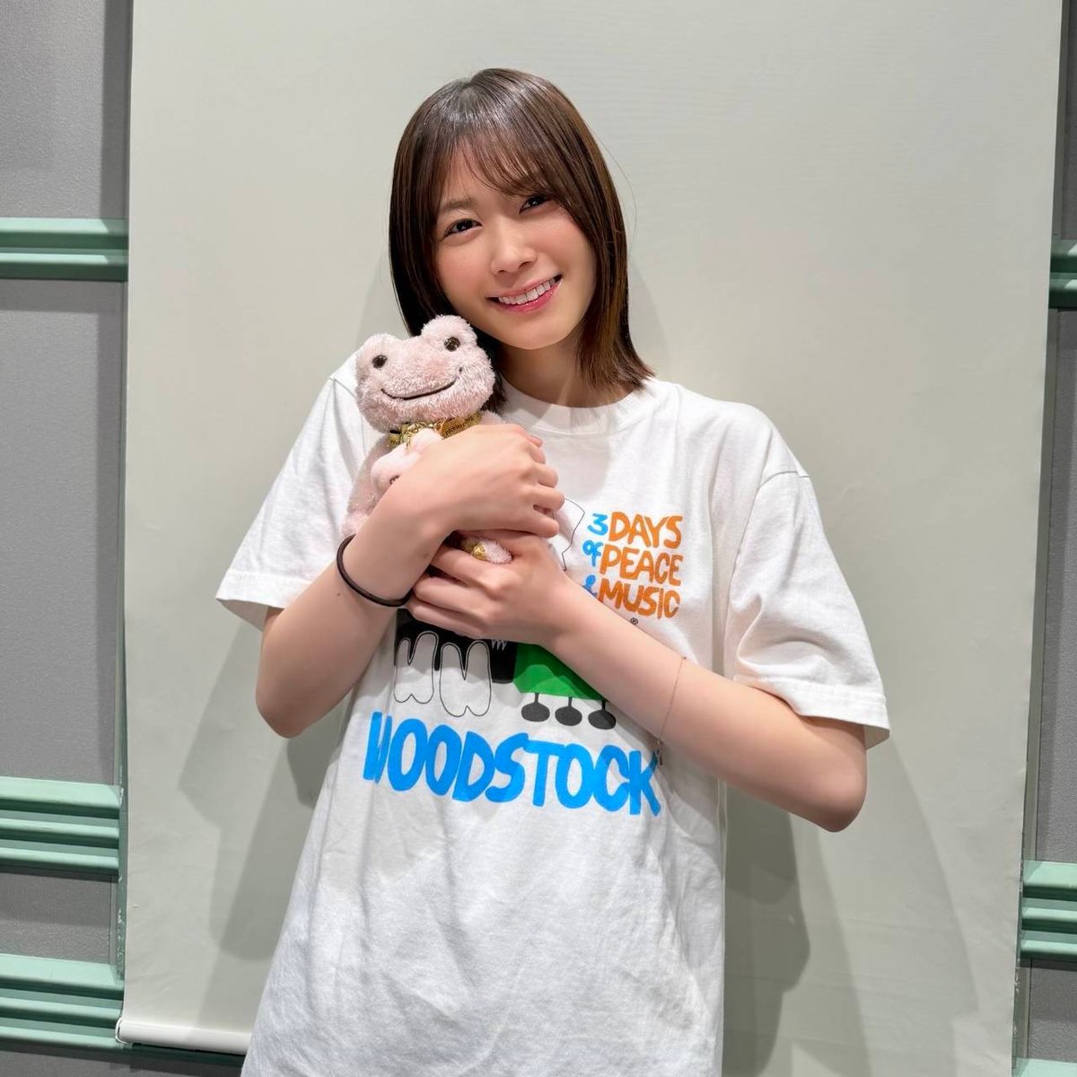丹生明里🐸　nibugram　佐倉論理