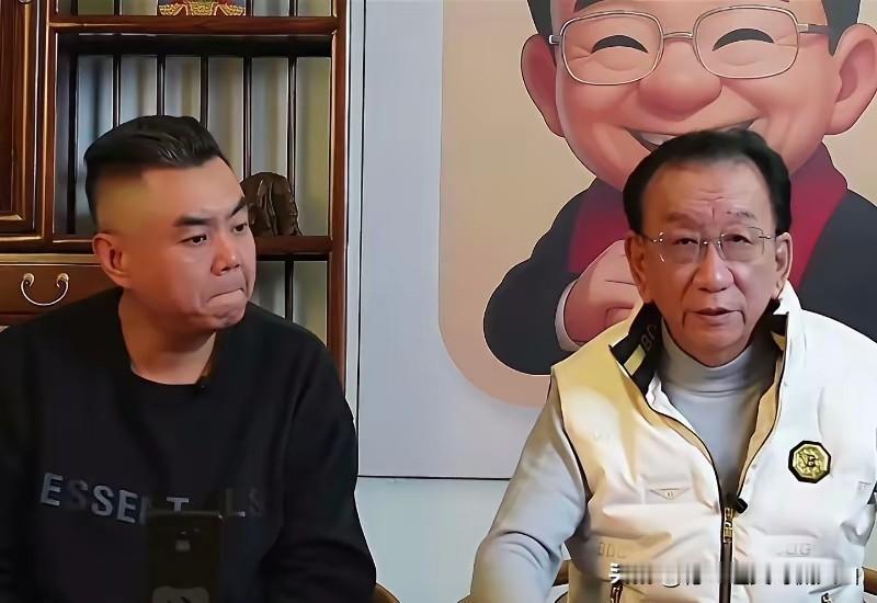 相声圈最尴尬的师承！网传让哥哥张伯鑫一身高派功底，却被师门彻底除名！真的假的？难