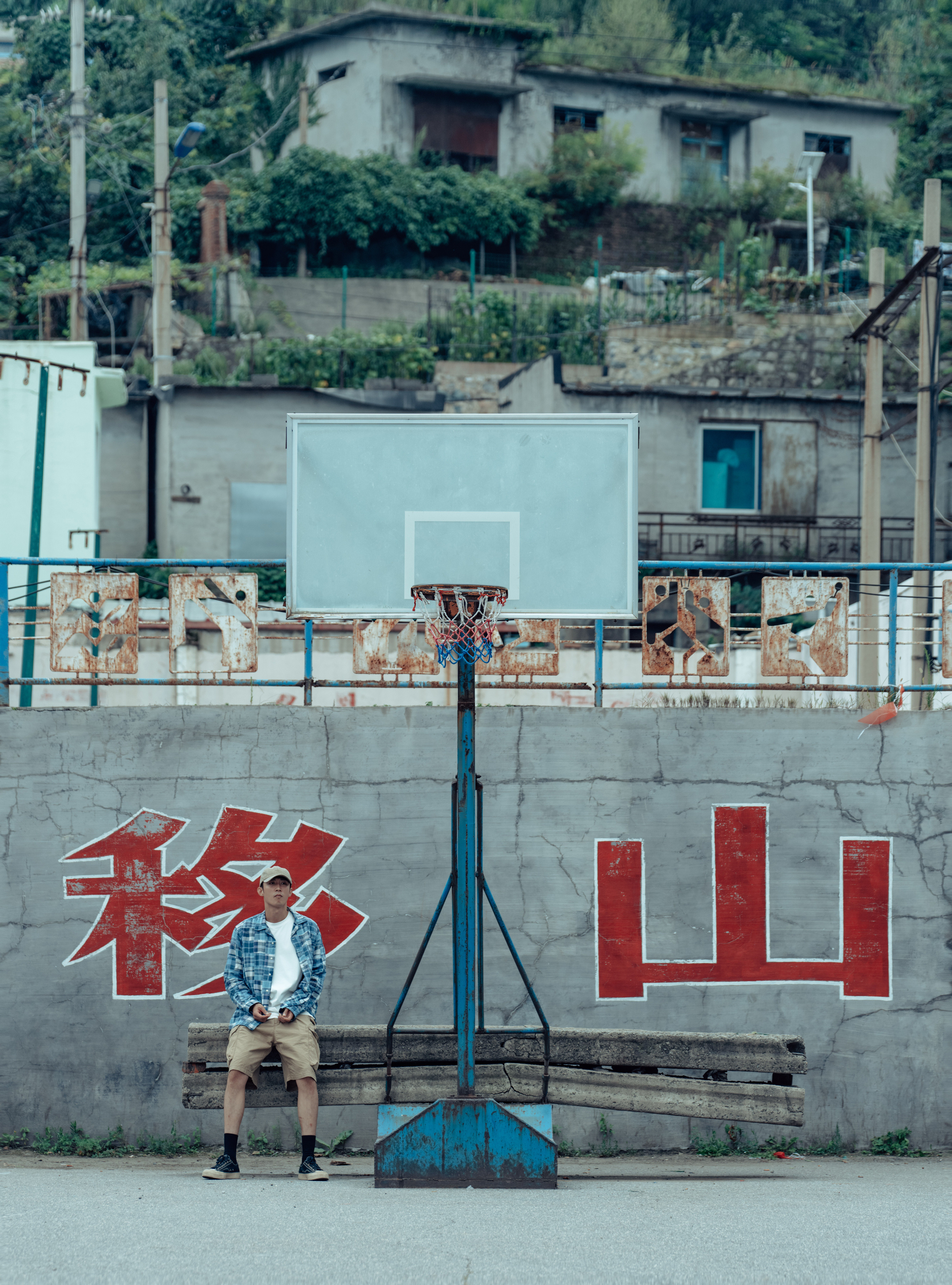 《岁月有情时》第23集，张小满回到家后，开始出现严重幻听，无法入睡，万幸的是，有