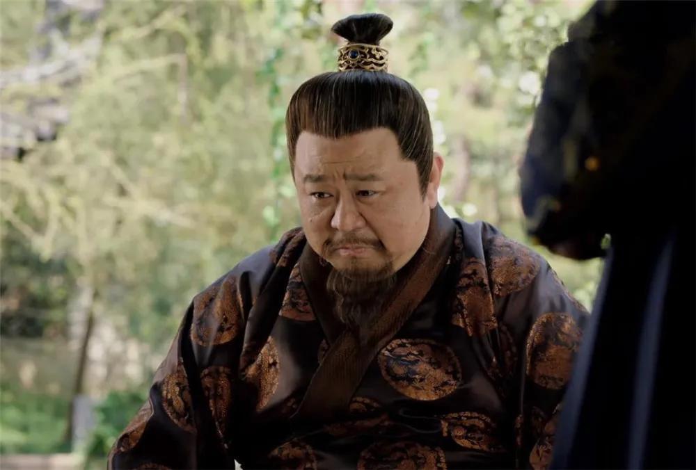 今日话题：朱高炽为何能用两万人抵李景隆的五十万大军？？？网友甲：李景隆如果不