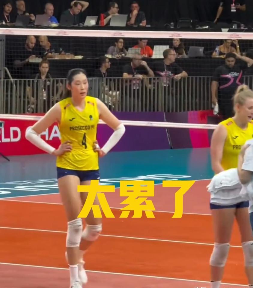 你看到朱婷手腕里，已经没有韧带。意大利医疗团队的最新报告显示，她那只扣杀过无数