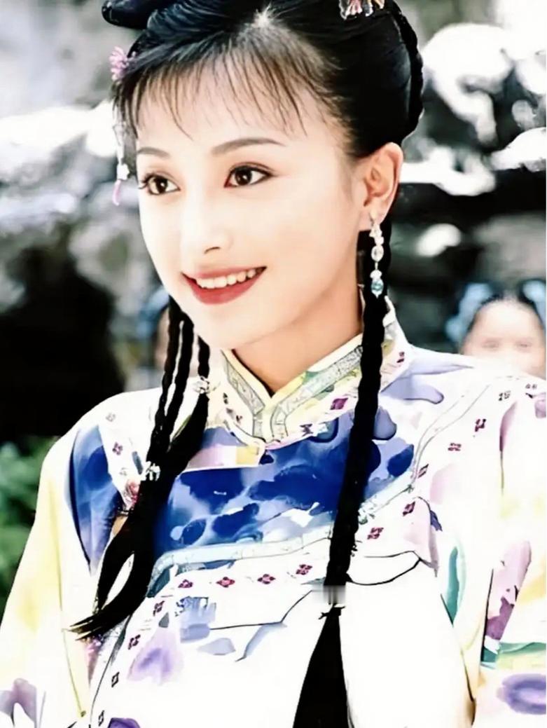 还珠格格3：知画才是真赢家吧？重温还珠格格第三部，越看越觉得，比起小燕子，