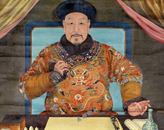 雍正诸子中弘历出身最低，为何却在康熙众多皇孙中脱颖而出？ 乾隆皇帝一生最崇拜