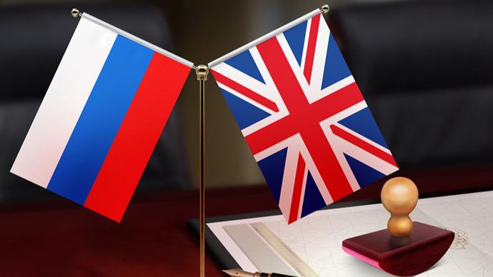 【英国对俄制裁名单新增18个对象】据媒体报道，英国发布消息称，该国将针对俄罗斯