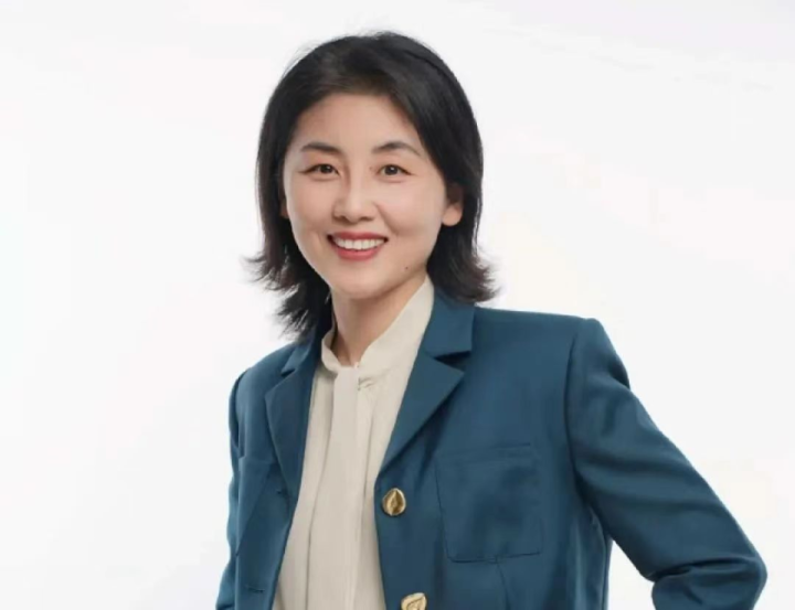 针对网传简历, 科学家颜宁发文回应