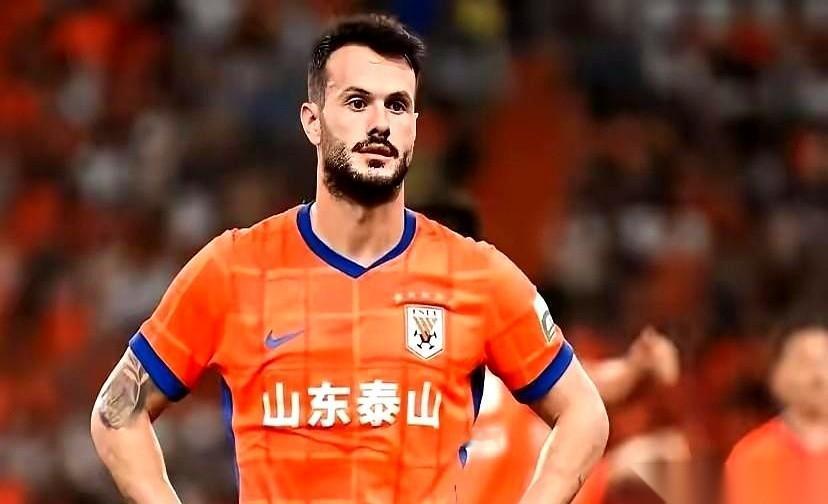 我看到有人说，人都走了，泰山不欠他。嘿，这话说的，真带劲。职业，冷酷，绝对的“