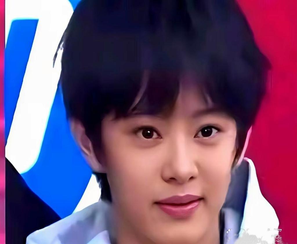 老天爷对邓超是不是太偏心了？孙俪生儿子像男神，他生闺女迷你版小小超！孙俪生个