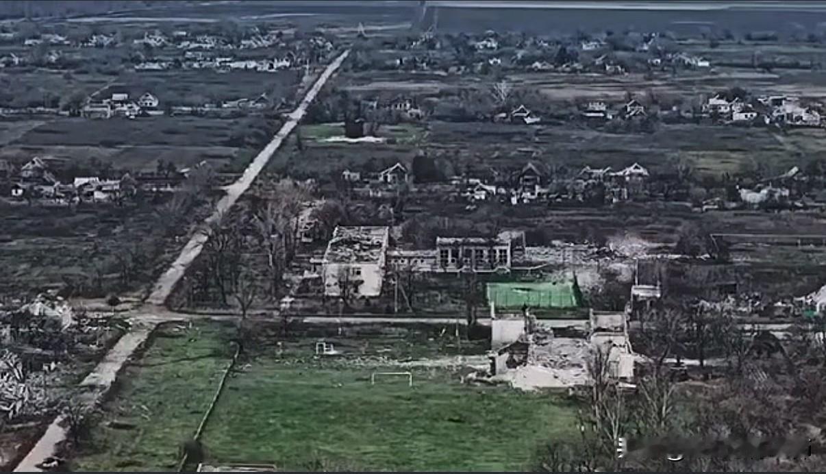 乌军设置陷阱，远程引爆炸药！第聂伯罗彼得罗夫斯克乌军设置陷阱乌军远程遥控引爆俄乌