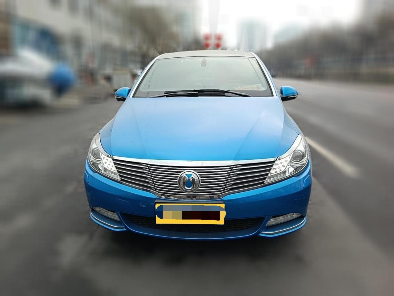 14秒破百，快充1小时，十年前的电车，跟现在的电车没法比！前两天验了一台腾势，