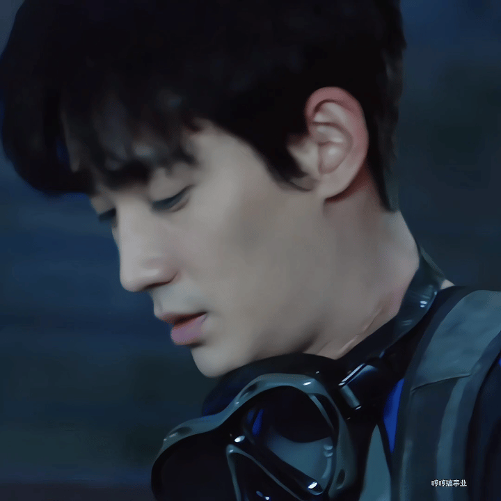 生活不易狗勾叹气🐶朱一龙吴邪为什么小狗睡觉之前要叹气​​​