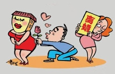 妻子在外面有了新欢，丈夫不吵不闹提出离婚。俩人离完婚，前妻叫前夫把房子给她住，哪