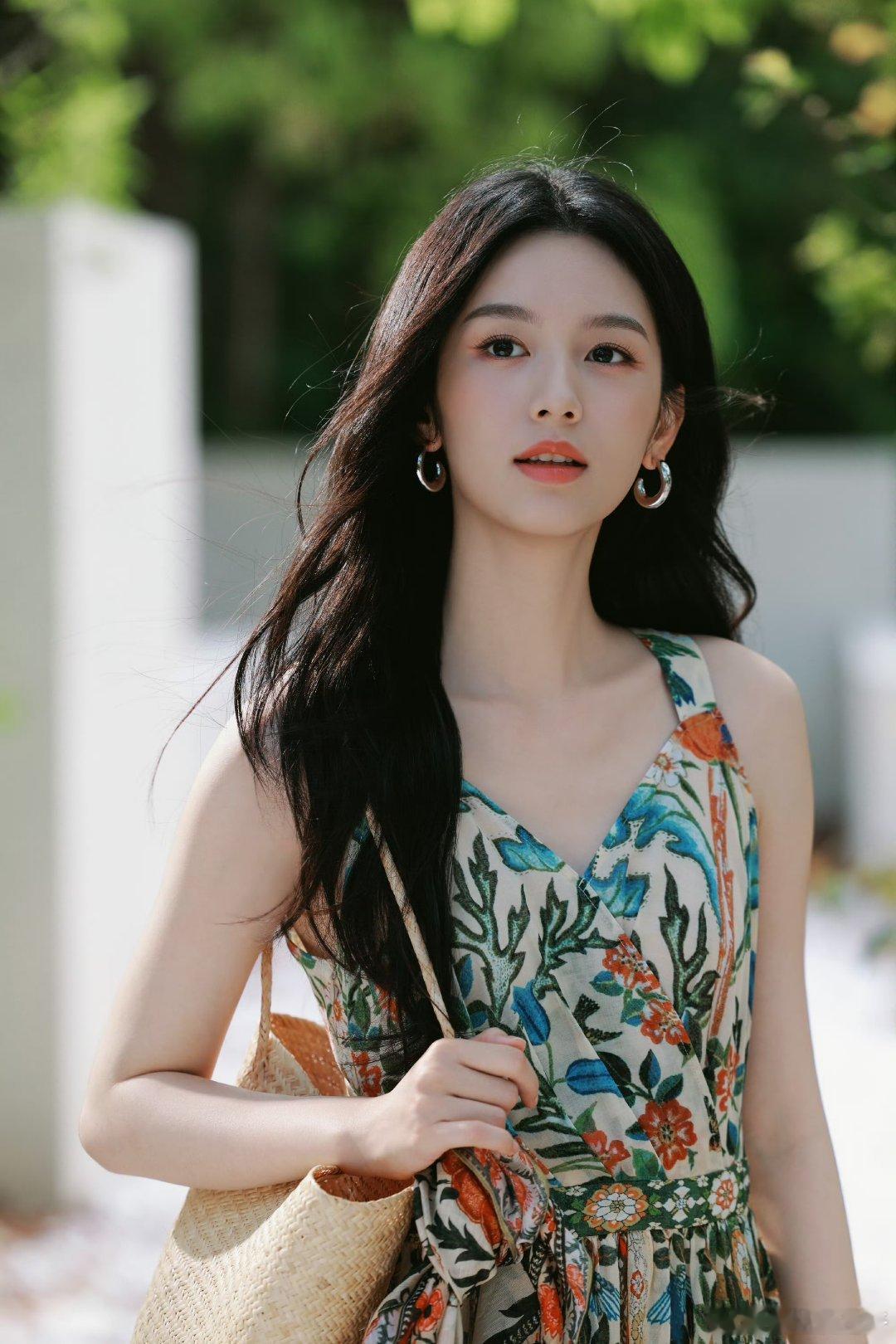 周也你好美啊！夏天来了！