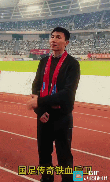 炸翻青训圈！李玮峰强势加盟中国足球小将，狠狠打脸传统足坛固有思维足坛大震动