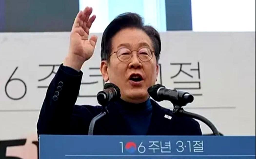 韩国政坛这出戏，越来越有意思了！李在明被警方重点保护，这事儿不简单。要知道，