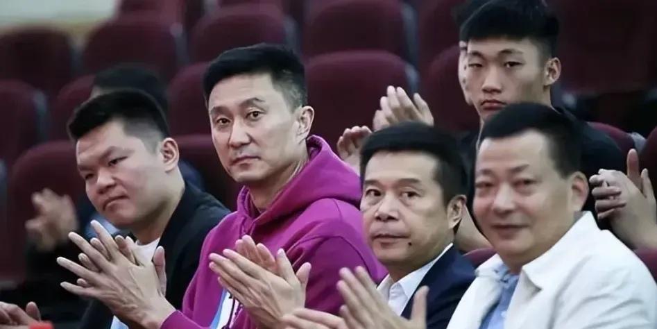 计划有变？广东下赛季要夺冠？一号位:徐杰二号位:胡明轩三号位:崔永熙