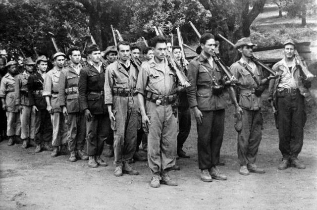 把一个五常国家打到政府垮台、经济崩盘，阿尔及利亚独立有多难？1954年到1962