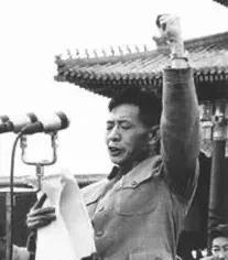 1960年，胡耀邦在群众大会上热情洋溢的讲话#历史#