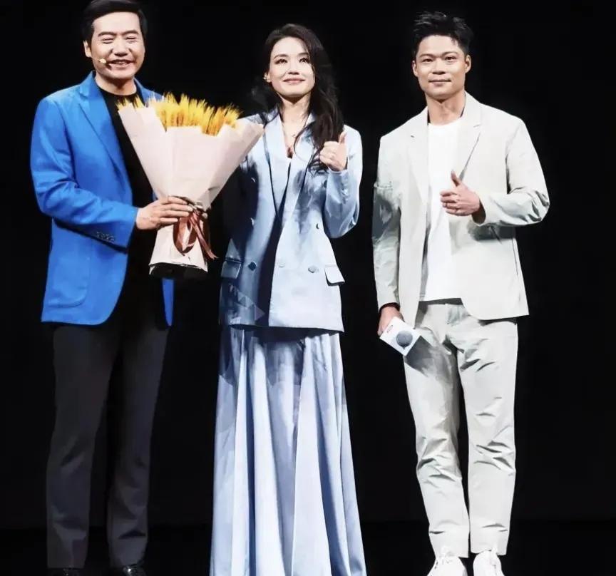 雷军果然有眼光，请舒淇给小米代言，顶级流量大咖无人能比说起舒淇，有个观察挺有