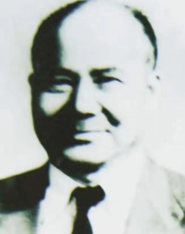 1949年，流落澳门的中共一大代表包惠僧，得知新中国成立后百感交集，主动写信请求