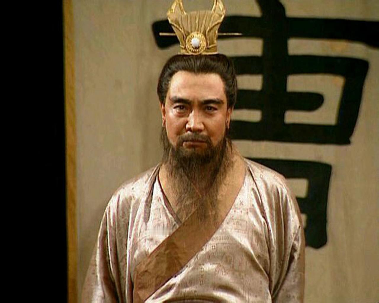 反对曹操、刘备、孙权称帝的大臣，谁结局更惨？一、曹操曹魏只有一人反对曹操称