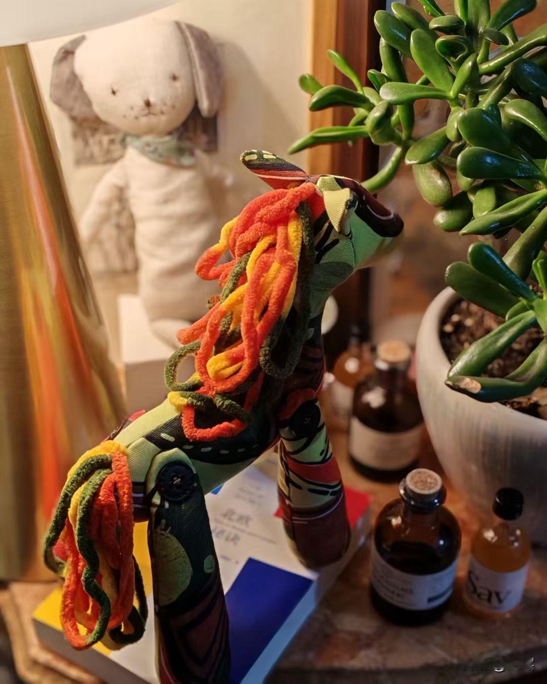 真正能助你抵达目标的，从来不是等靠要，而是那个执行力拉满的自己。所谓贵人，不过