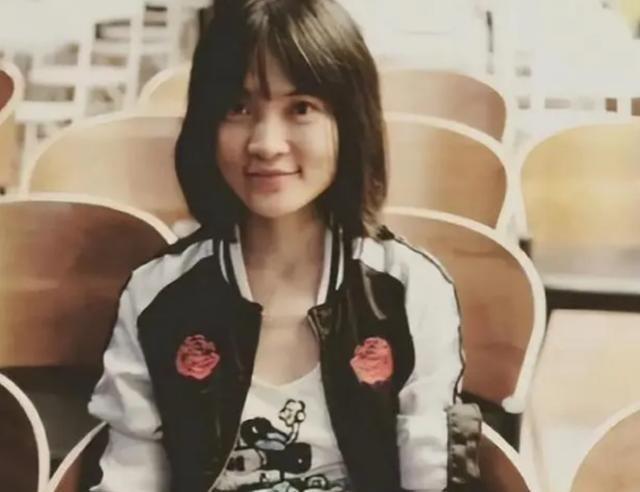 2023年，曾叫嚣“用核武炸中国”的武大985女硕士王懿，后来最终还是饿死在了她