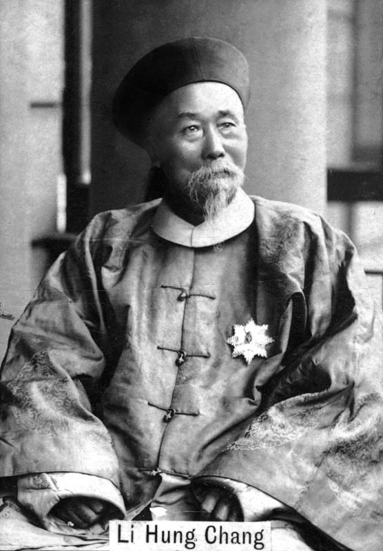 清朝汉臣中最大官职是谁？清朝汉臣里官做的最顶尖的，绕不开李鸿章。