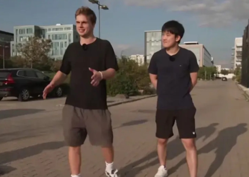 据我观察，目前的男子乒坛，在主要对手王楚钦和雨果、莫雷加德等人日益成熟并且状态正