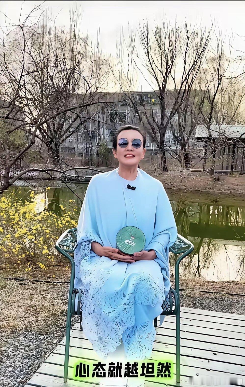 兰姐不叫孙子“小七宝”了。自从汪小菲公开喊话“我姓汪，不姓张”，这位强势一生的