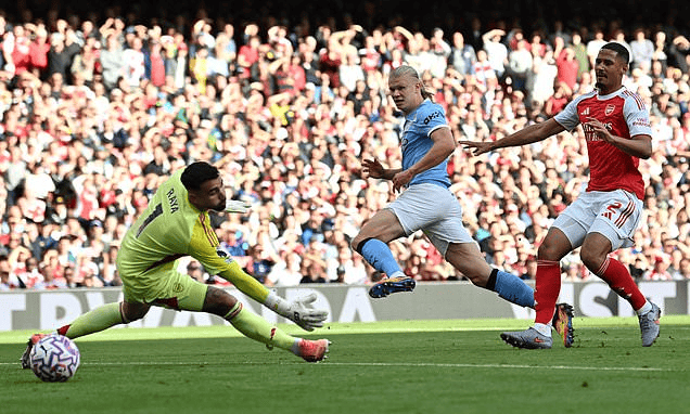 跟队: 曼城赛季初靠激情取胜, 能预防下半赛季伤病强势前行