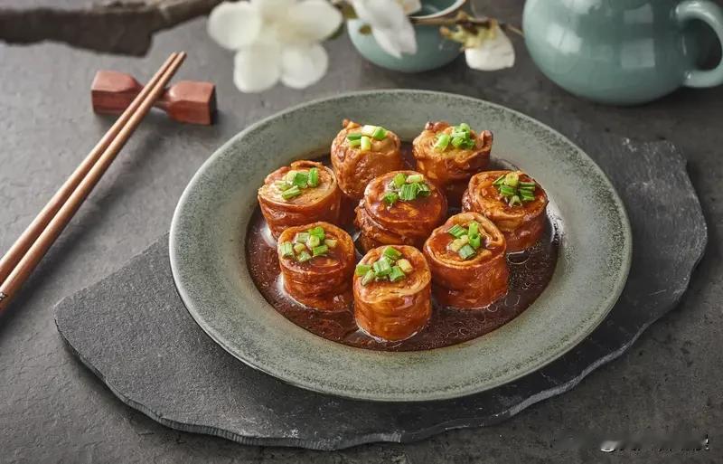 一碗热汤面，暖透一整天今天的快乐。。。是一碗热汤面给的。早上起晚了