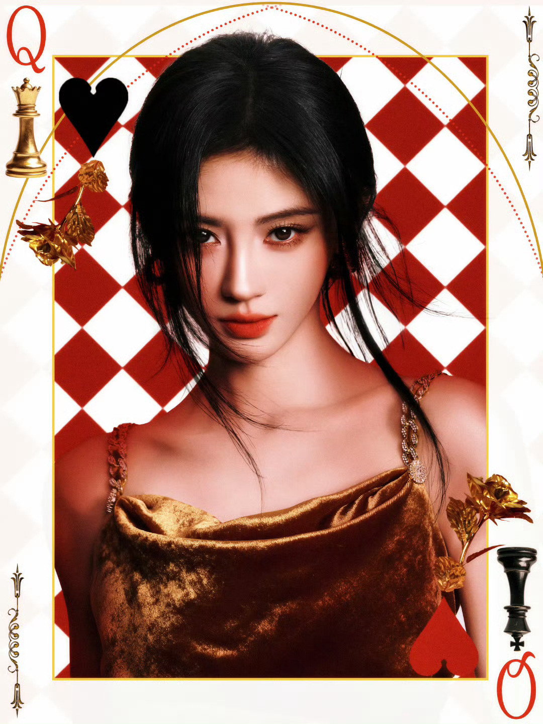 鞠婧祎元宵节鎏金女王大片