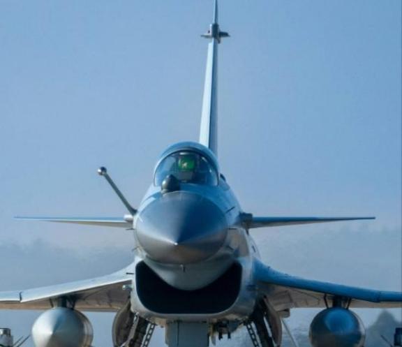 埃及不买了，印尼不买了，泰国也不买了，怎么歼-10C实战表现越猛，买家反而越少呢