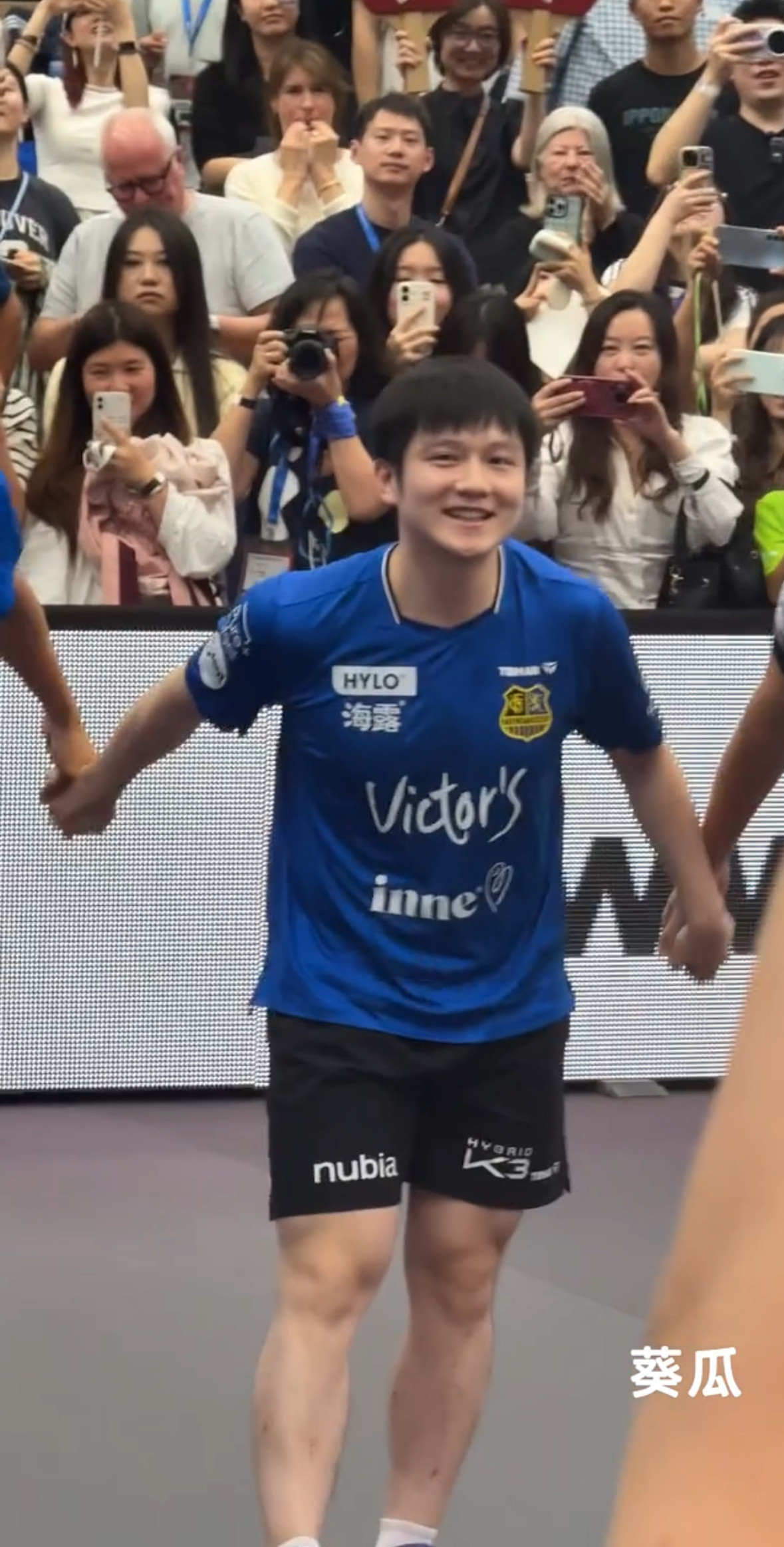樊振东玉面战神要被萌晕啦啊啊啊啊怎么会这么可爱呀​​​