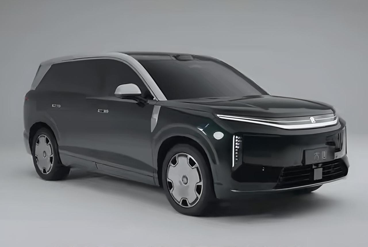 大唐EV，低配105.79度电池包，高配130.15度电池包。105.79度