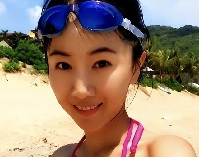 这个翟欣欣太恶毒，把渣女，心机女，捞女，骗婚女冠在她头上一点都不为过。她通过婚恋