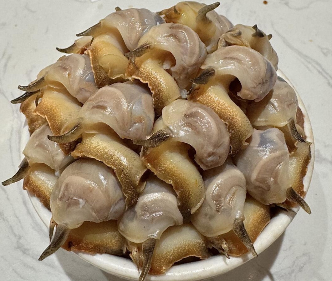 这是哪里的特色美食？谁知道叫什么？