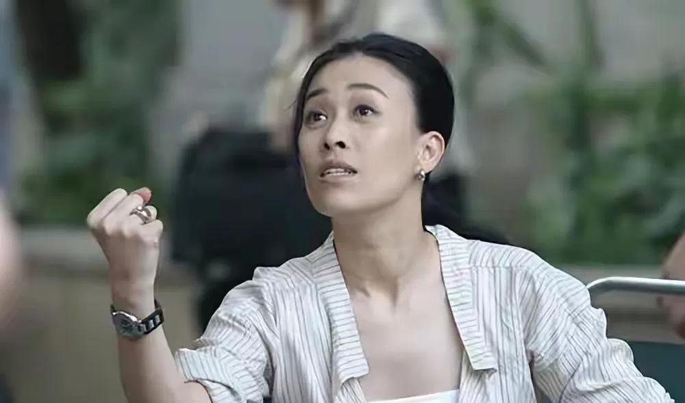 那英，杨坤怎么看刀郎连夺六大音乐大奖？其实奖项太目前的刀郎不重要，他的成就有目