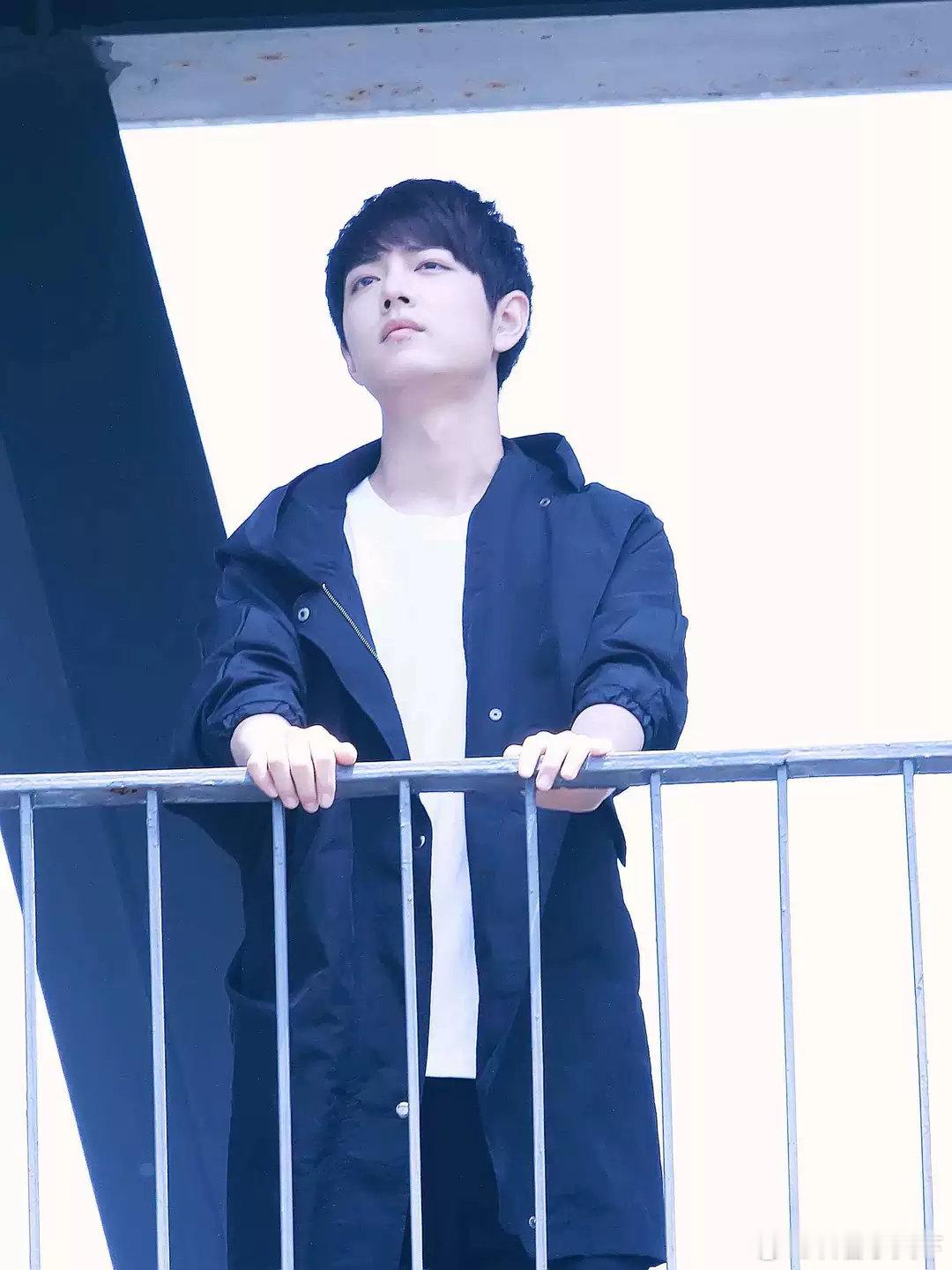 卧槽！！豆瓣开分课，8.5分！要提醒的是这个是目前的基准线，后面有望冲击8.8分