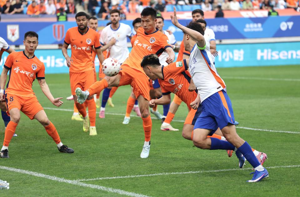 想要马儿跑，得给马儿吃草？泰山队赢球奖才60万，这是不是球员在场上懒散的原因，申