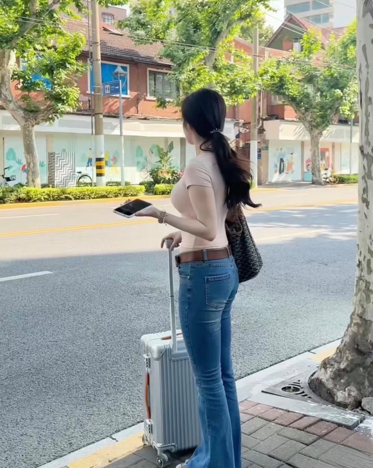 这身材我给10分不过分吧