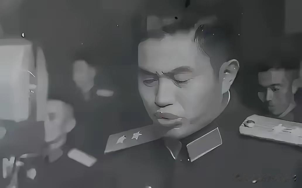 1969年，兰州军区司令皮定钧在外视察，路过一村庄时，发现几个十几岁赤裸身体的姑