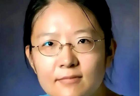 广州一女教授在985任教3年，每次课上都没几个人听，最终因考核不过惨遭辞退，万万
