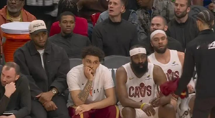 骑士22分惨败老鹰锁定东部第4！骑士故意放水，但季后赛首轮对手不一定是老鹰，